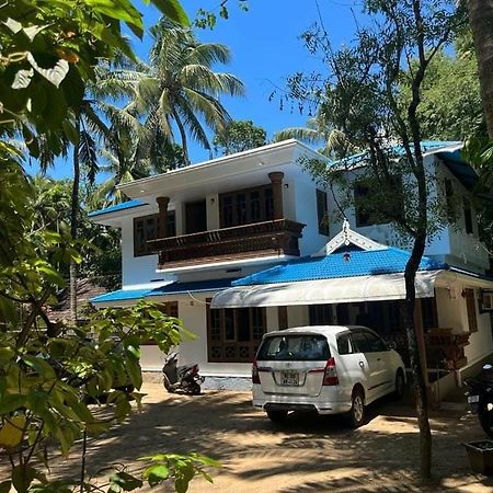 Vyshnavi Home Stay Thanniyam Exterior photo